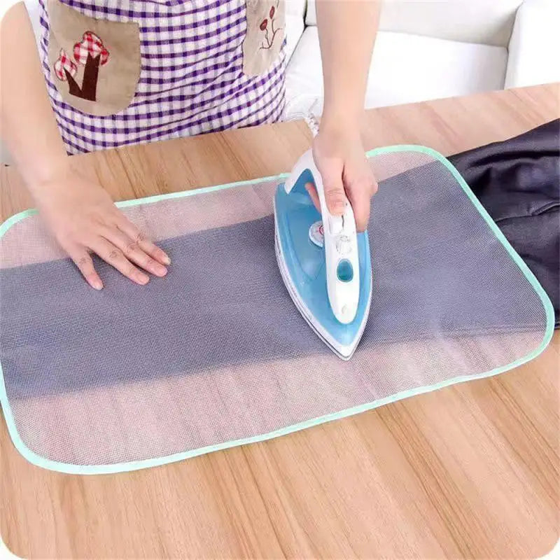 Professional Mini Iron Micro Heat Press Electric Iron Portable Handheld Garment Steamer Ironing Machine for Sewing Travel Iron